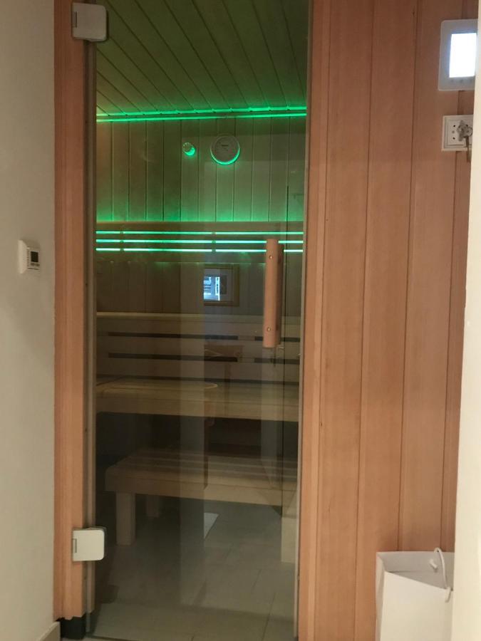 Appartment Villa Am Bretschneiderpark ライプツィヒ エクステリア 写真