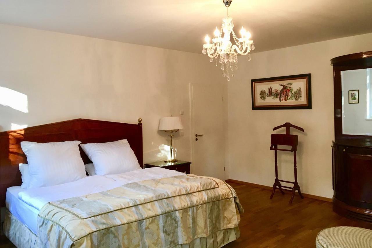 Appartment Villa Am Bretschneiderpark ライプツィヒ エクステリア 写真